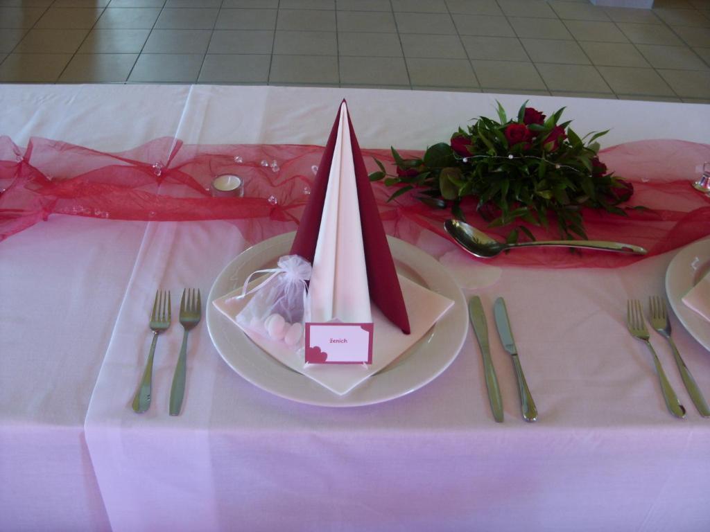 Hotel Petra Liberec Luaran gambar
